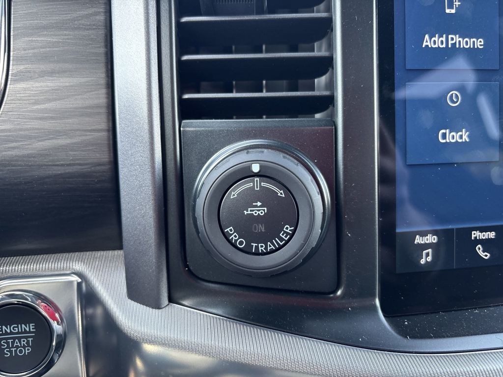 2025 Ford F-150 Lariat - Photo 15