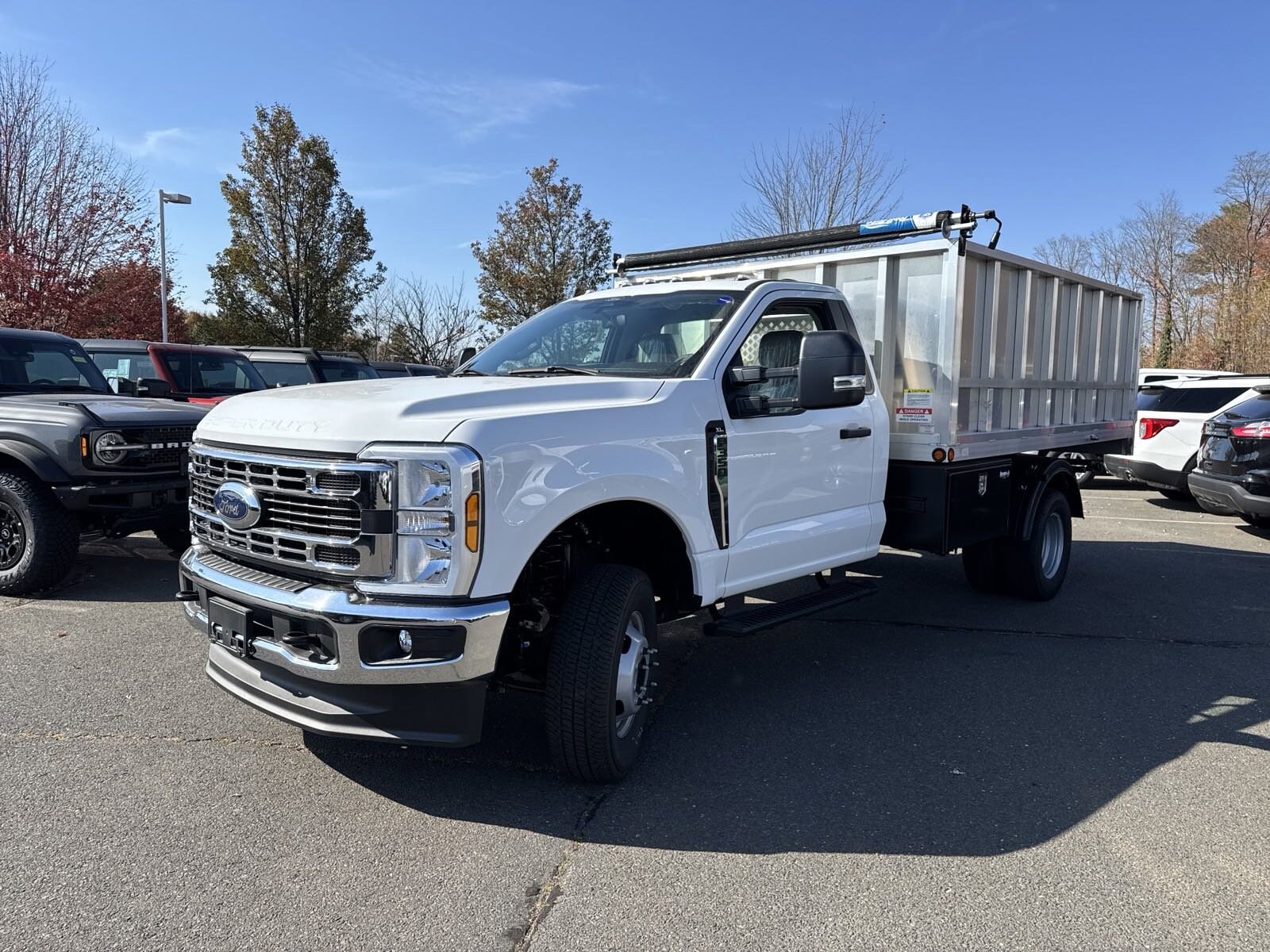 2024 Ford F-350 XL photo 3