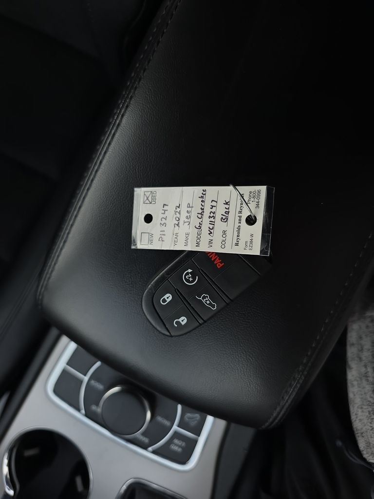 2022 Jeep Grand Cherokee WK Laredo X - Photo 39