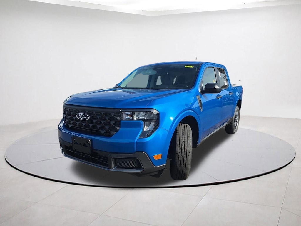 New 2025 Ford Maverick XLT Truck SuperCrew