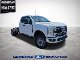 2026 Ford F-350 Chassis XLT Truck Super Cab