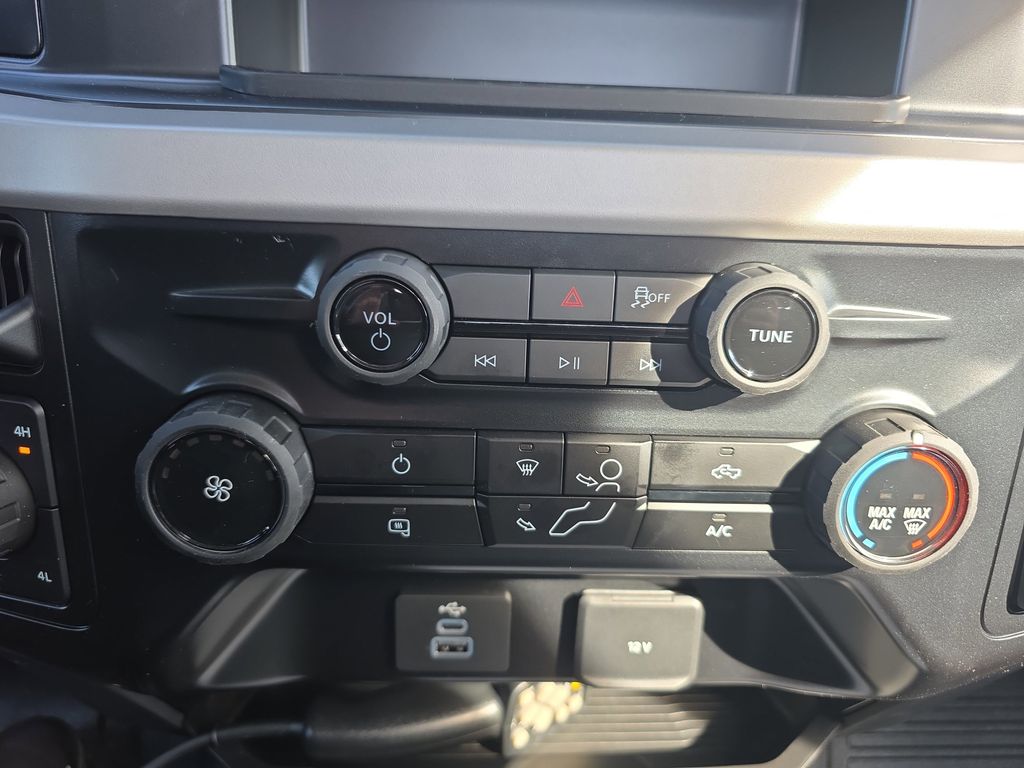 2026 Ford F-350 Super Duty XL - Photo 27