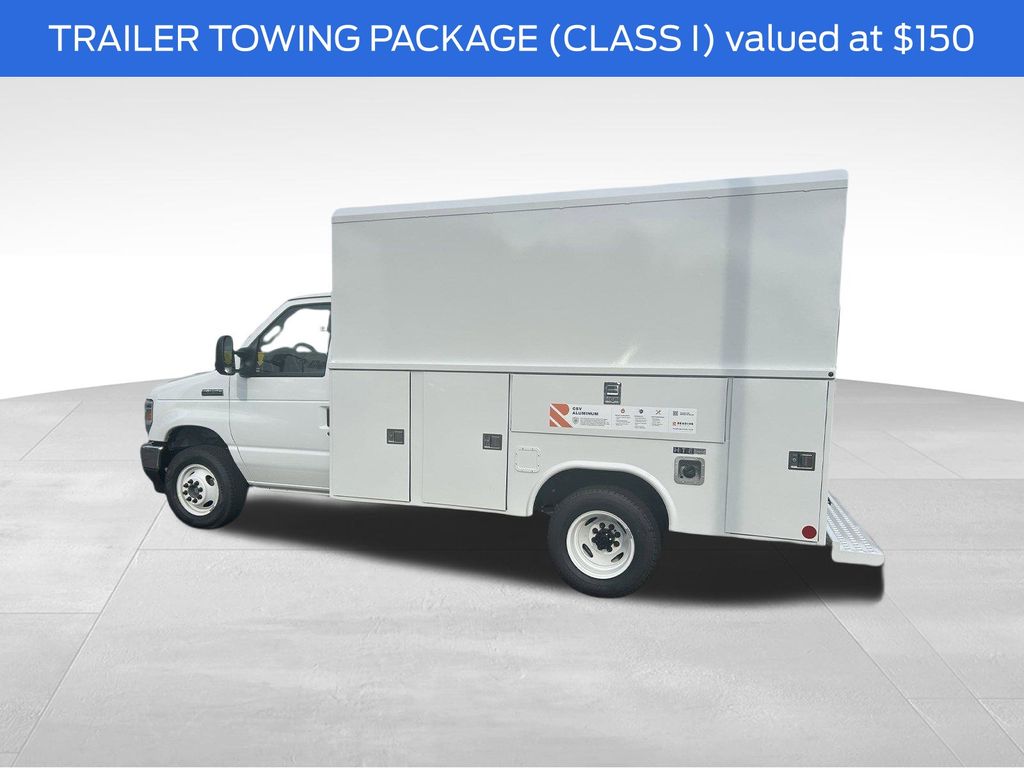 2026 Ford E-Series Cutaway Base - Photo 8