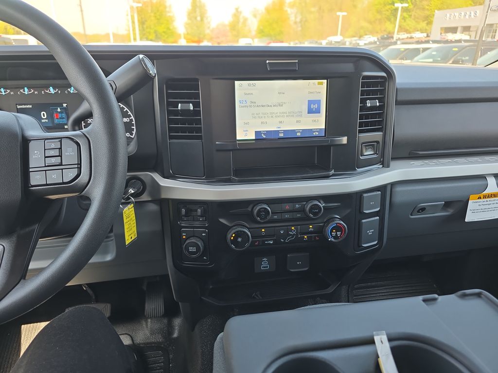 Photo 31