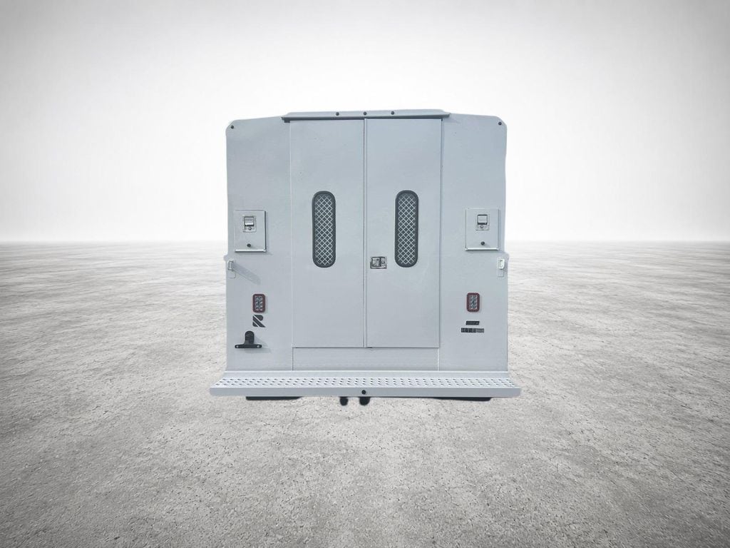 2026 Ford E-Series Cutaway Base - Photo 11