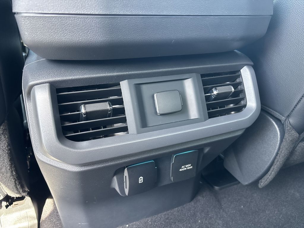 2025 Ford F-150 Lariat - Photo 46