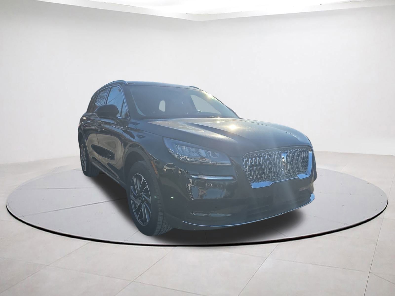 2022 Lincoln Corsair Base's photo