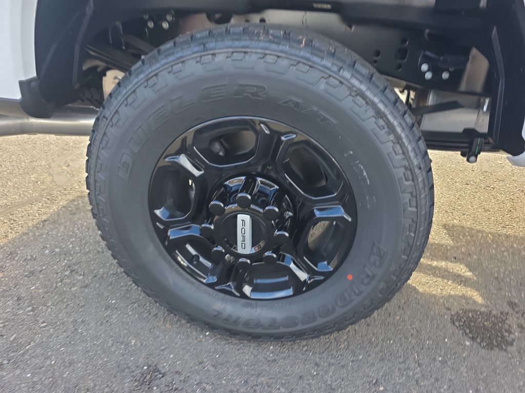 2026 Ford F-350 Super Duty XL - Photo 13