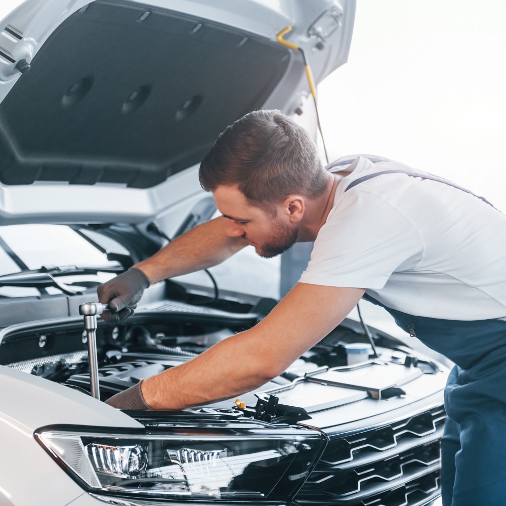 Connecticut%E2%80%99s%20Best%20Ford%20Service%20and%20Maintenance%20Tips%20to%20Keep%20Your%20Vehicle%20in%20Top%20Shape.png