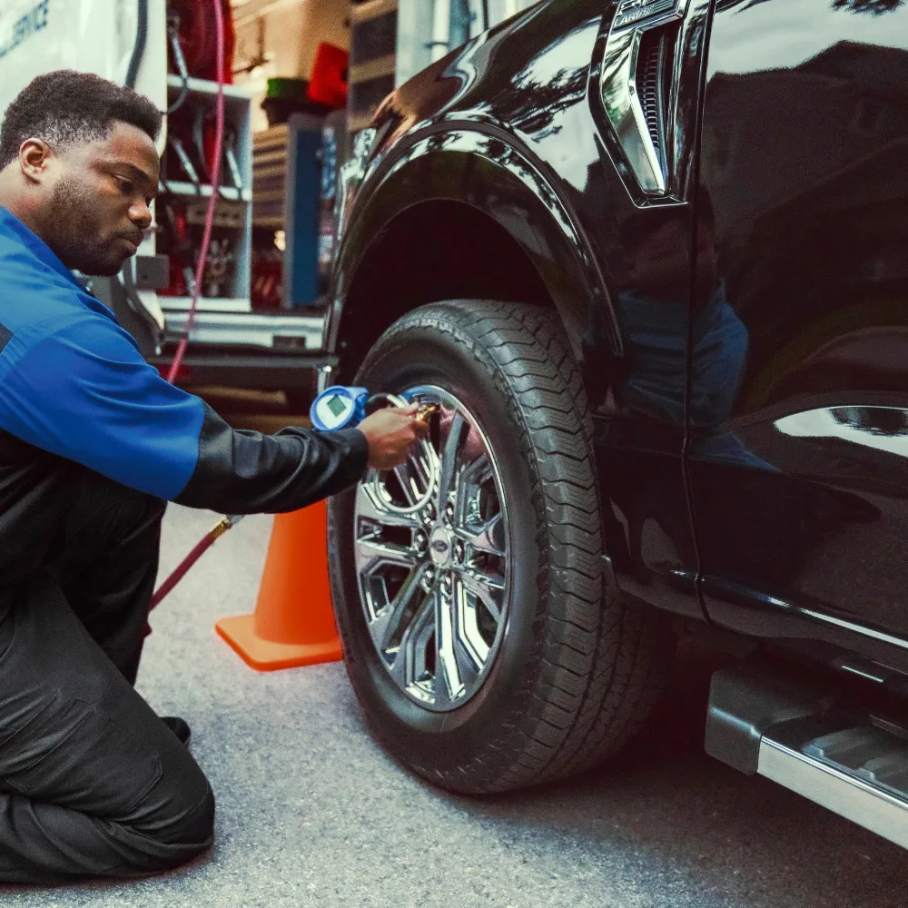 1787864395_Take%20the%20Hassle%20Out%20of%20Ford%20Maintenance%20With%20Convenient%20Online%20Service%20Scheduling%20in%20CT.webp