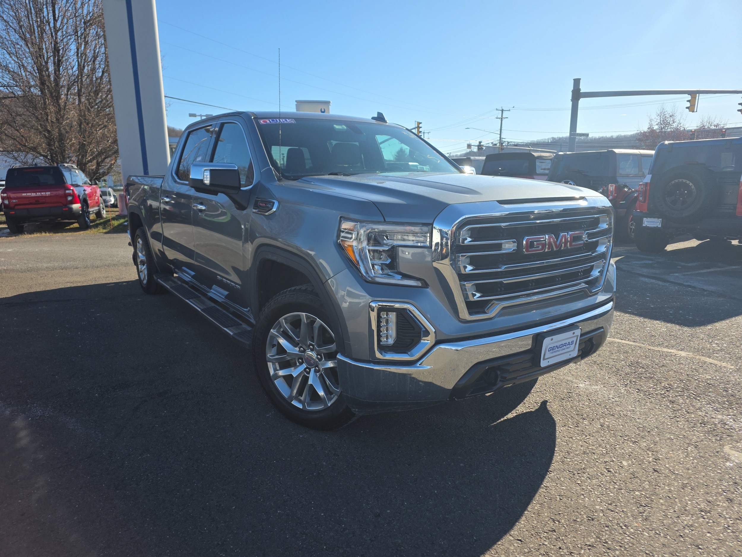 2020 GMC Sierra 1500 SLT's photo