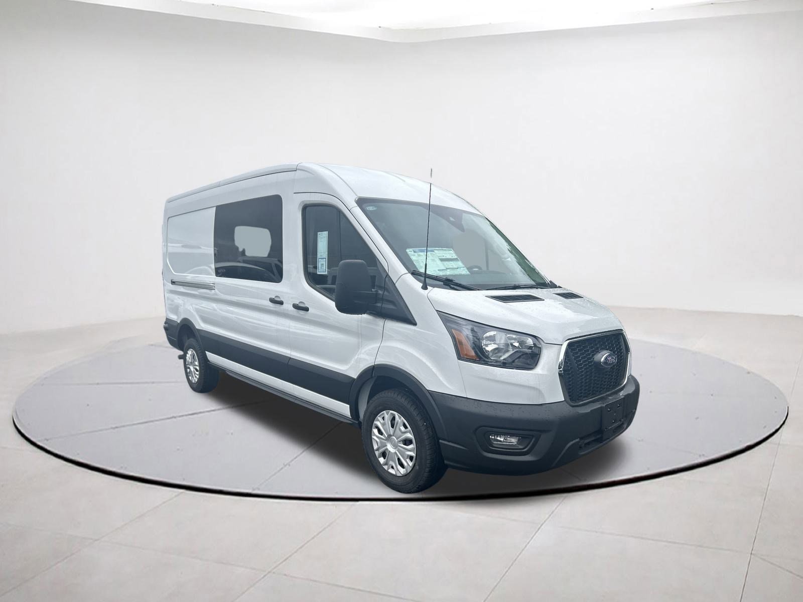 2024 Ford Transit Van Base's photo