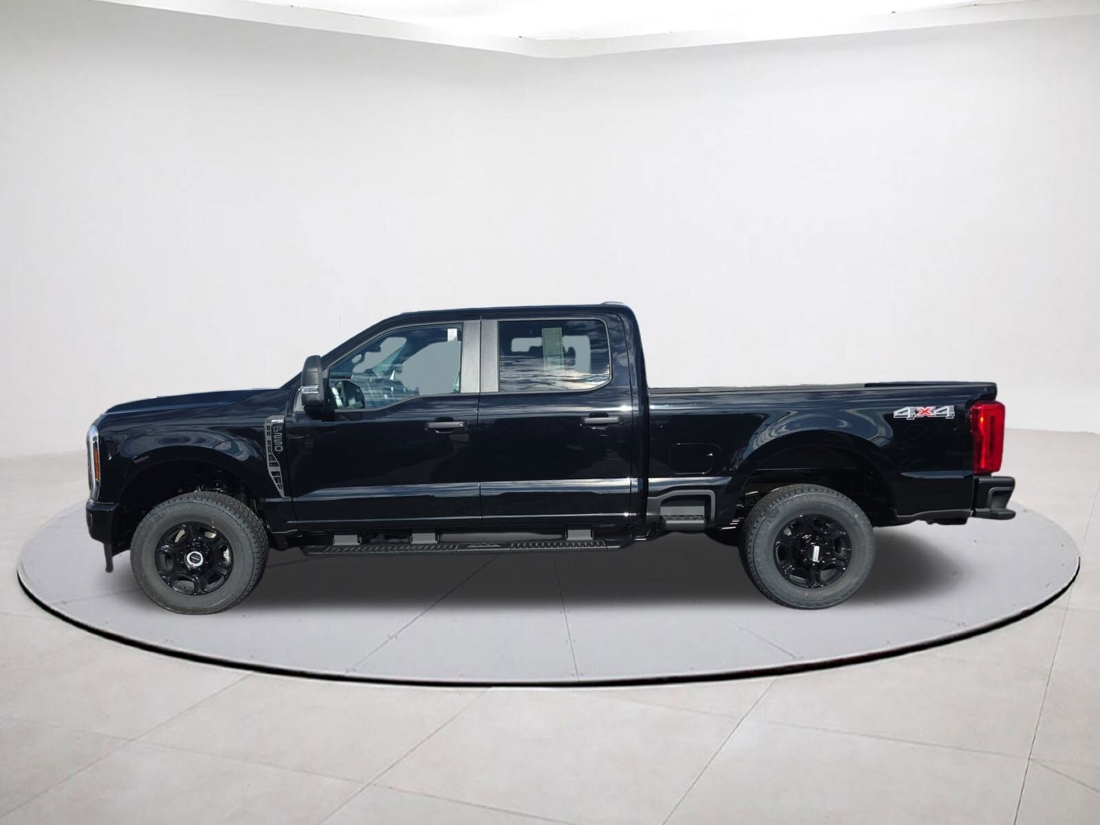 2026 Ford F-250 XL photo 2