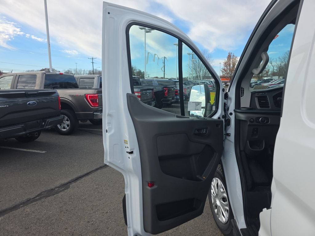 2025 Ford Transit Van Base - Photo 31