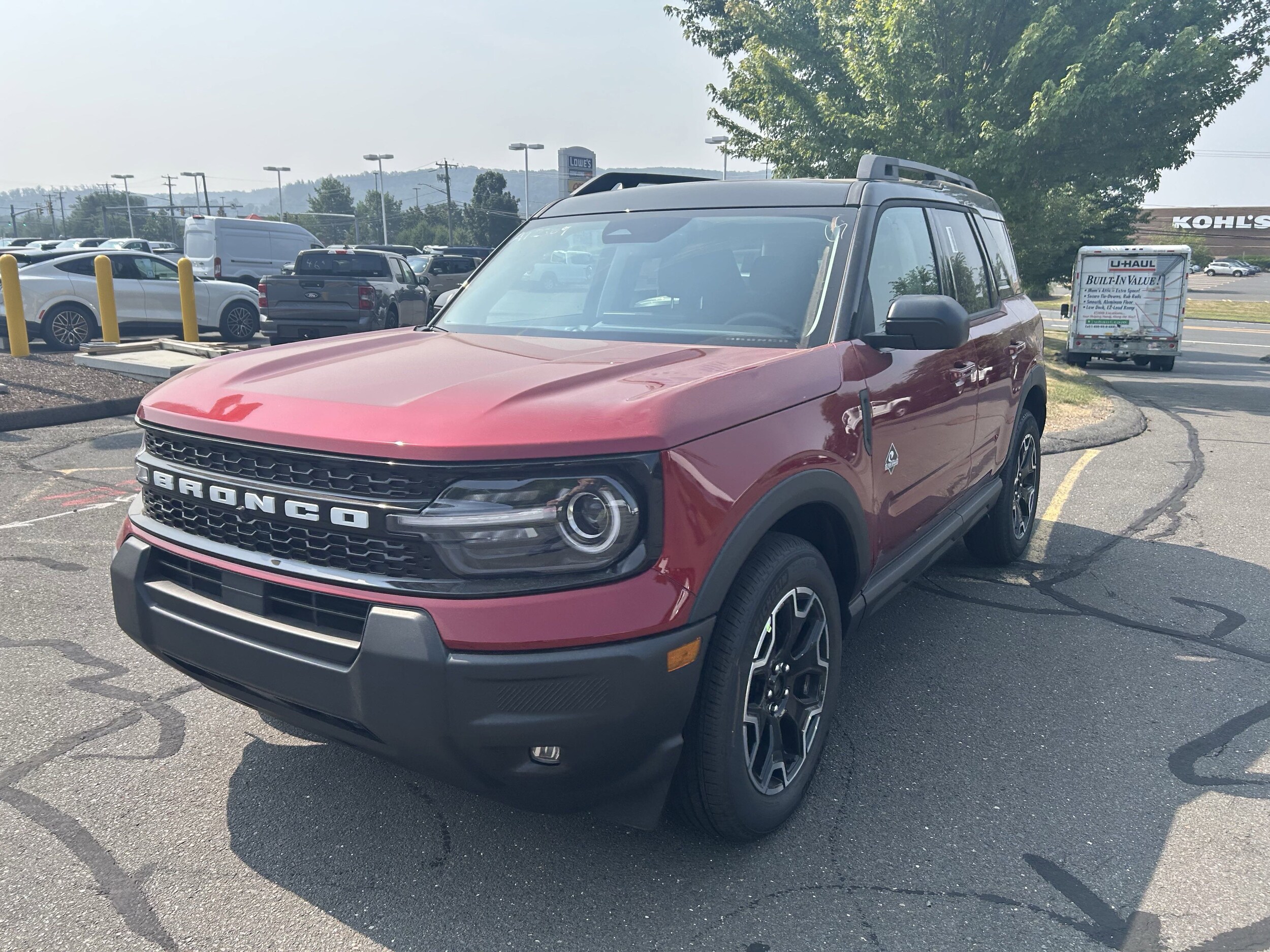 2025 Ford Bronco Sport Outer Banks photo 4