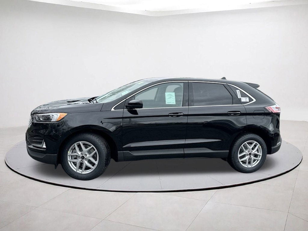 New 2024 Ford Edge SEL SUV