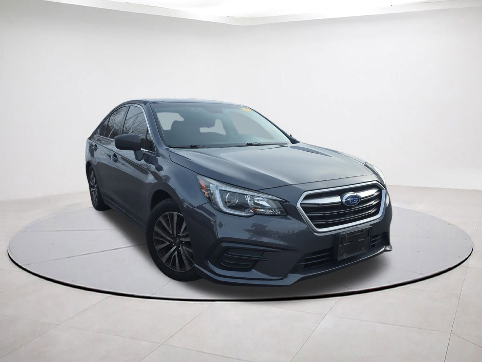 2019 Subaru Legacy Base's photo