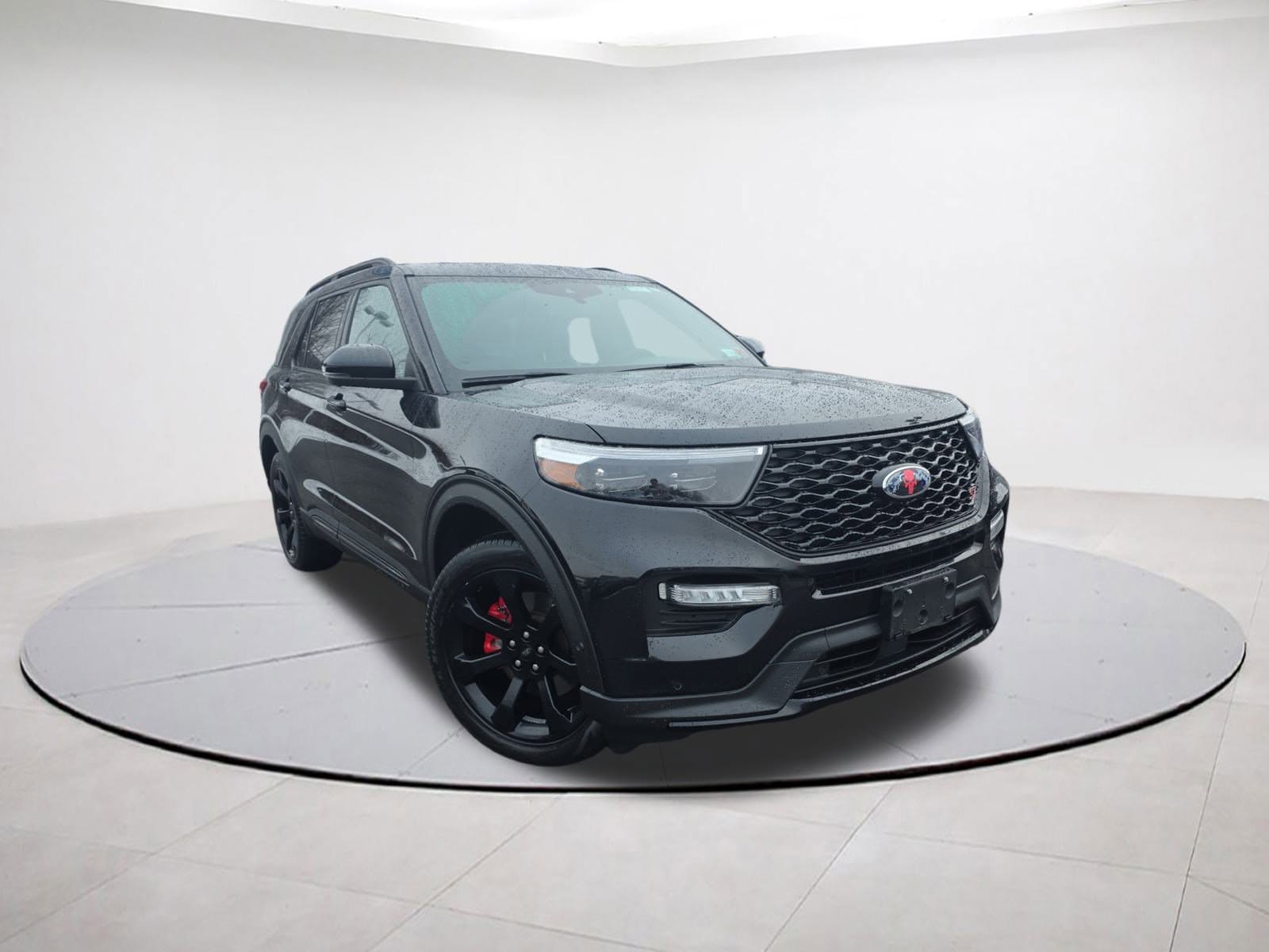 2021 Ford Explorer ST's photo