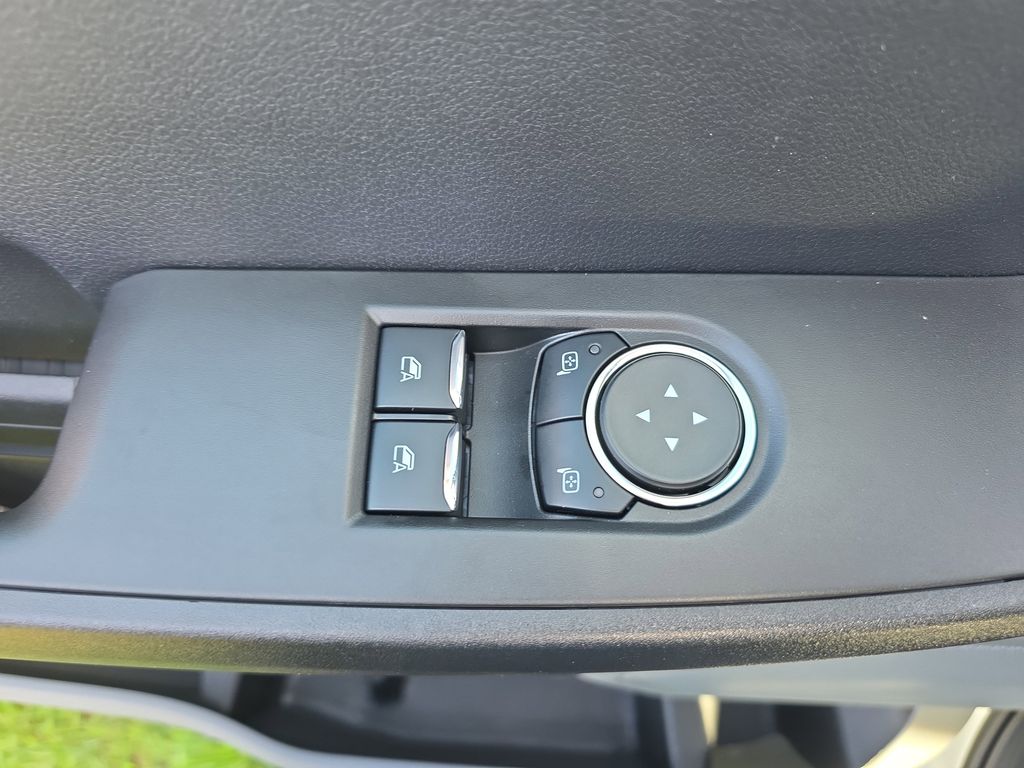 2026 Ford F-350 Super Duty XL - Photo 19
