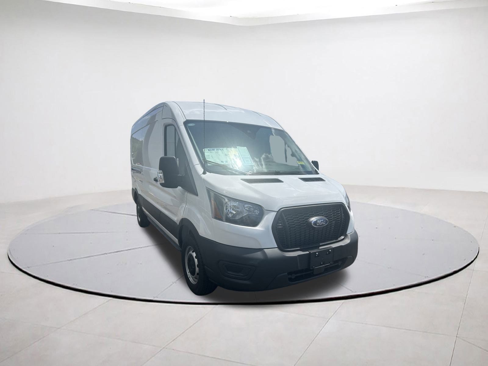 2025 Ford Transit Van Base's photo