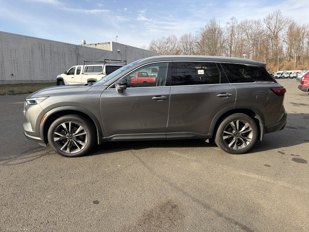 Used 2023 INFINITI QX60 LUXE SUV