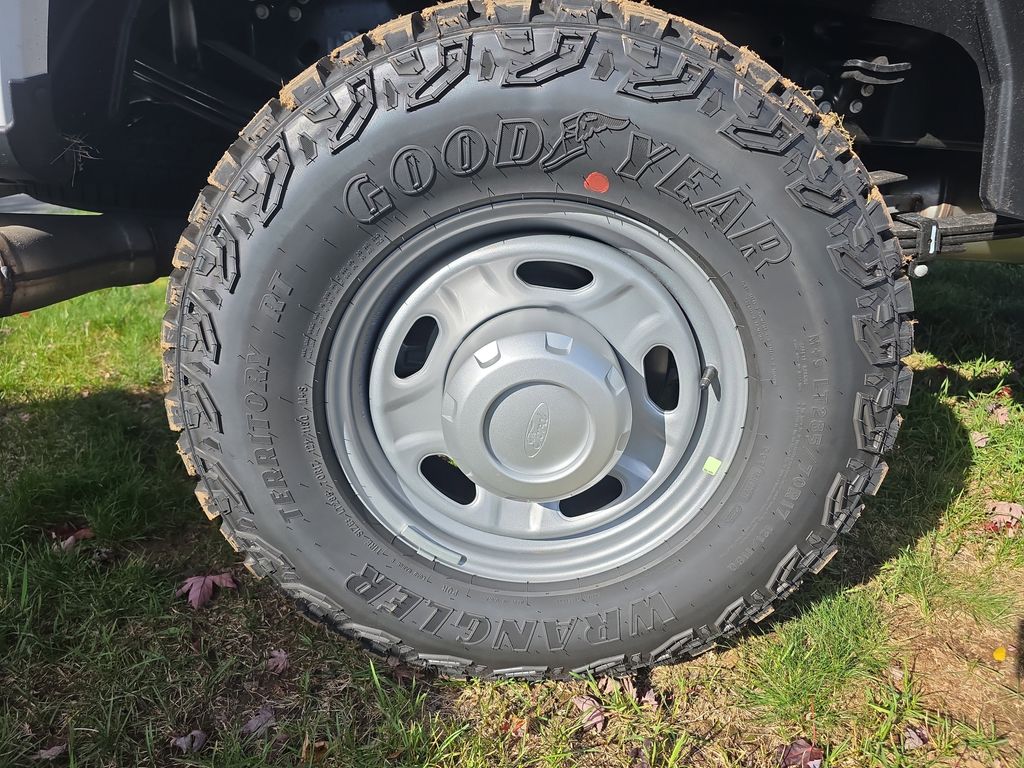 2026 Ford F-350 Super Duty XL - Photo 12
