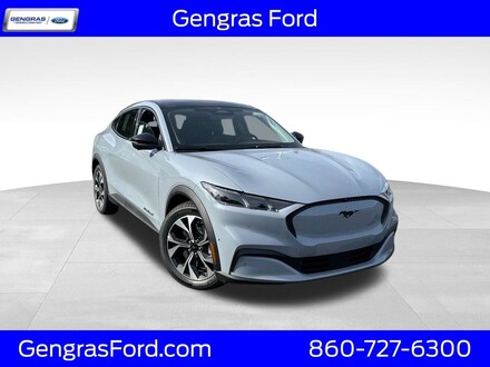2024 Ford Mustang Mach-E Select SUV