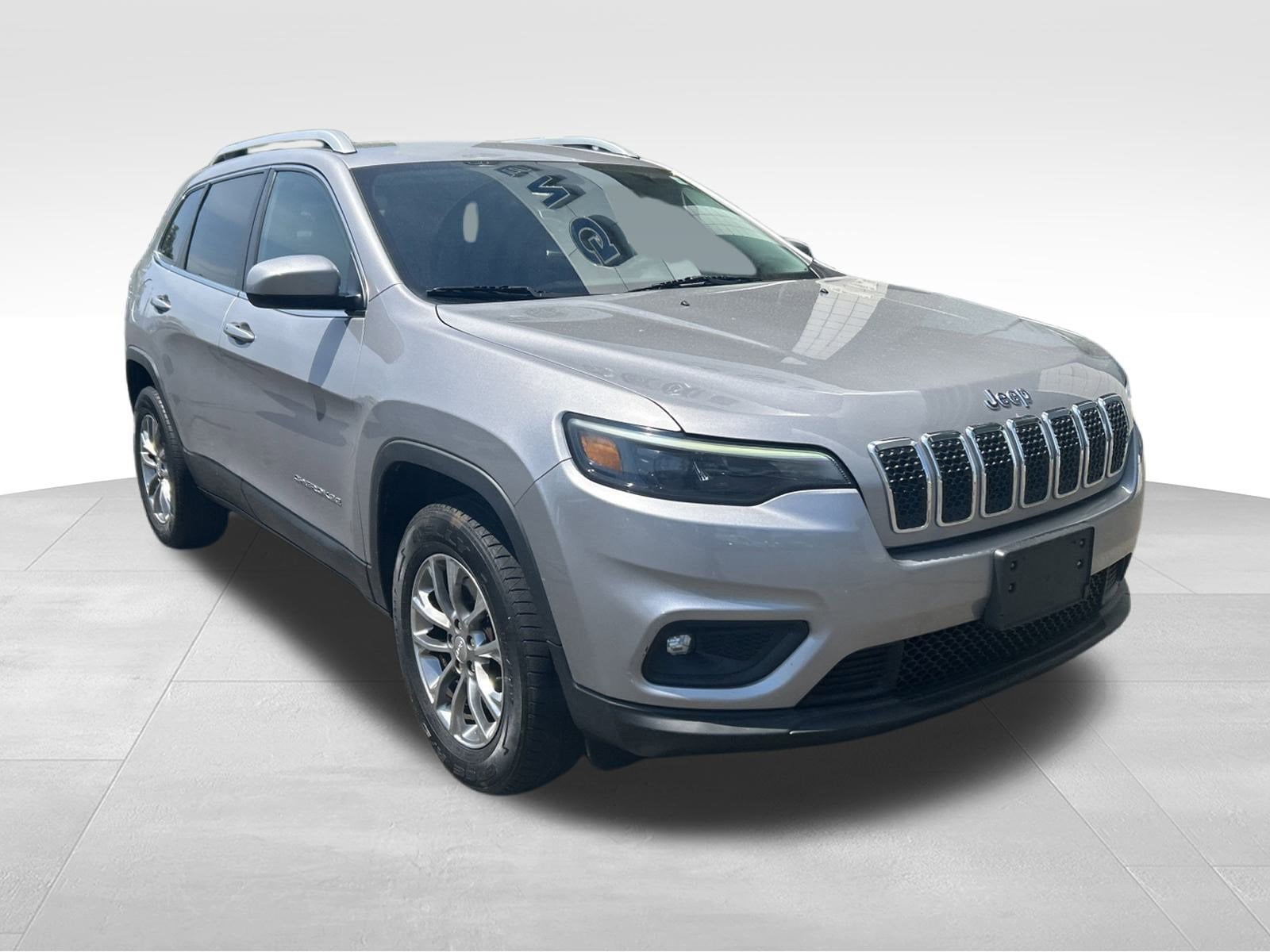 Used 2019 Jeep Cherokee Latitude Plus with VIN 1C4PJMLB5KD254458 for sale in Plainville, CT