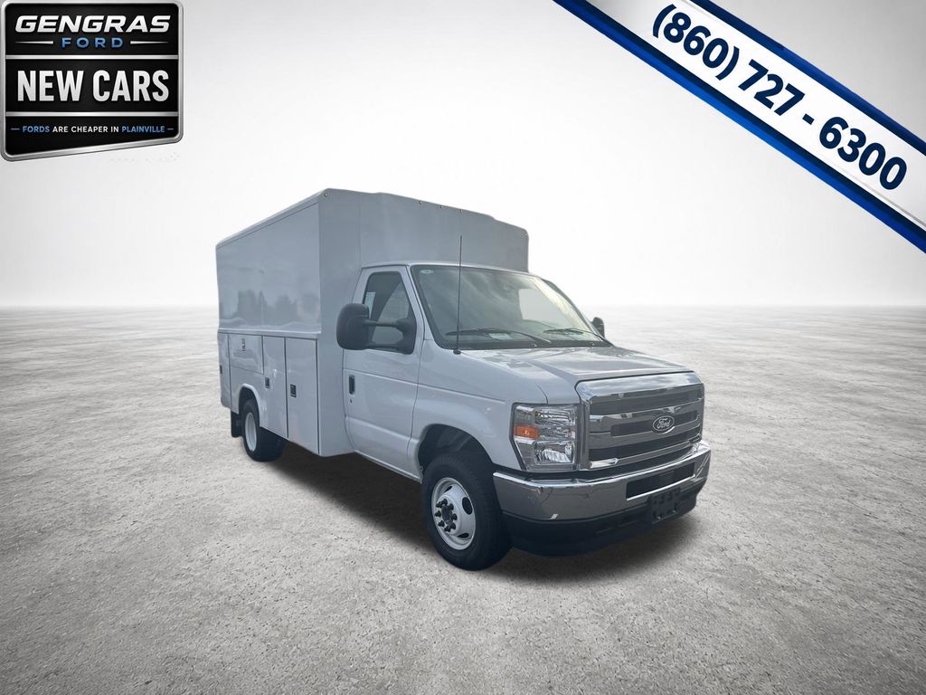 2026 Ford E-Series Cutaway