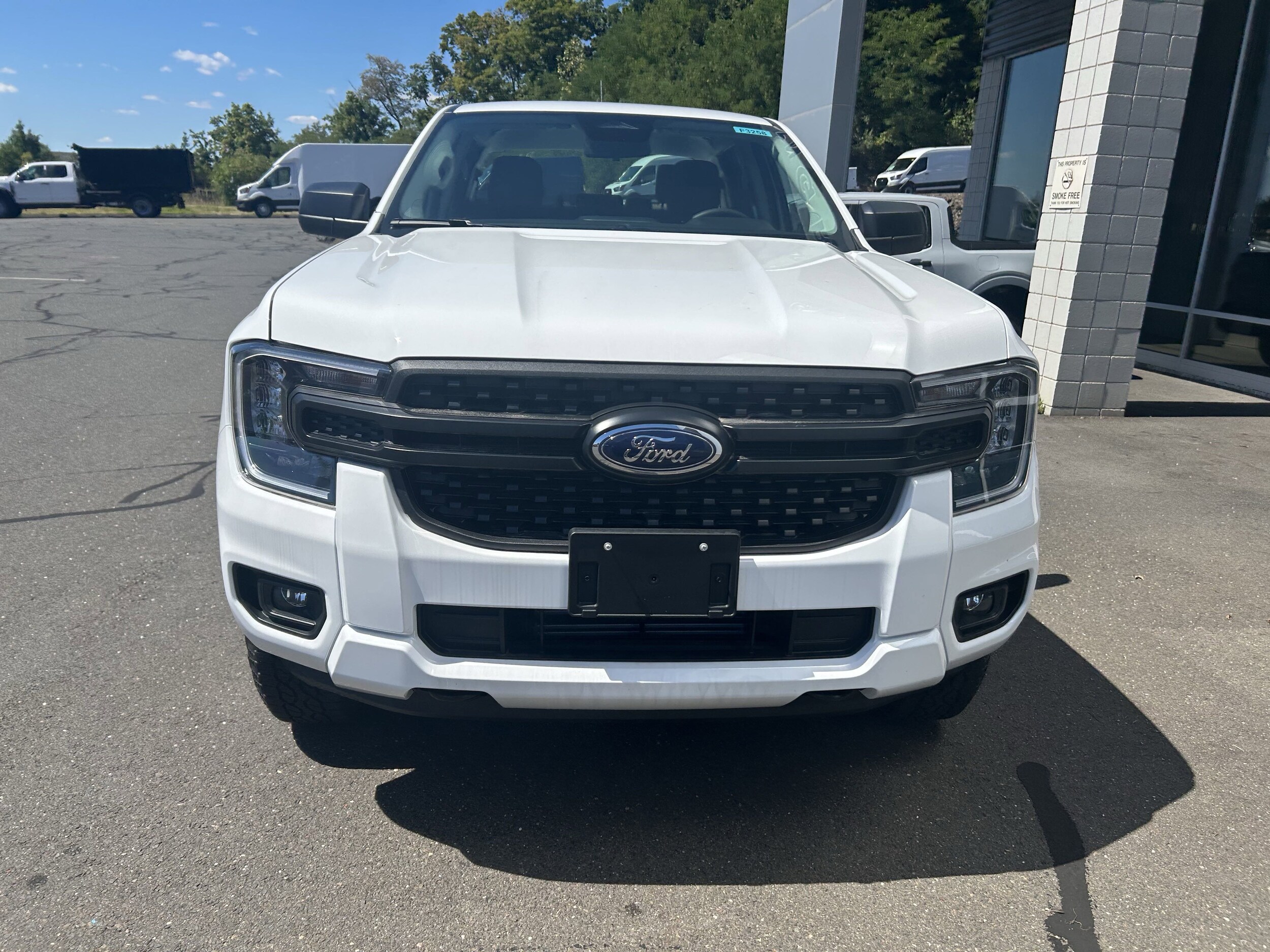 2024 Ford Ranger XL photo 2