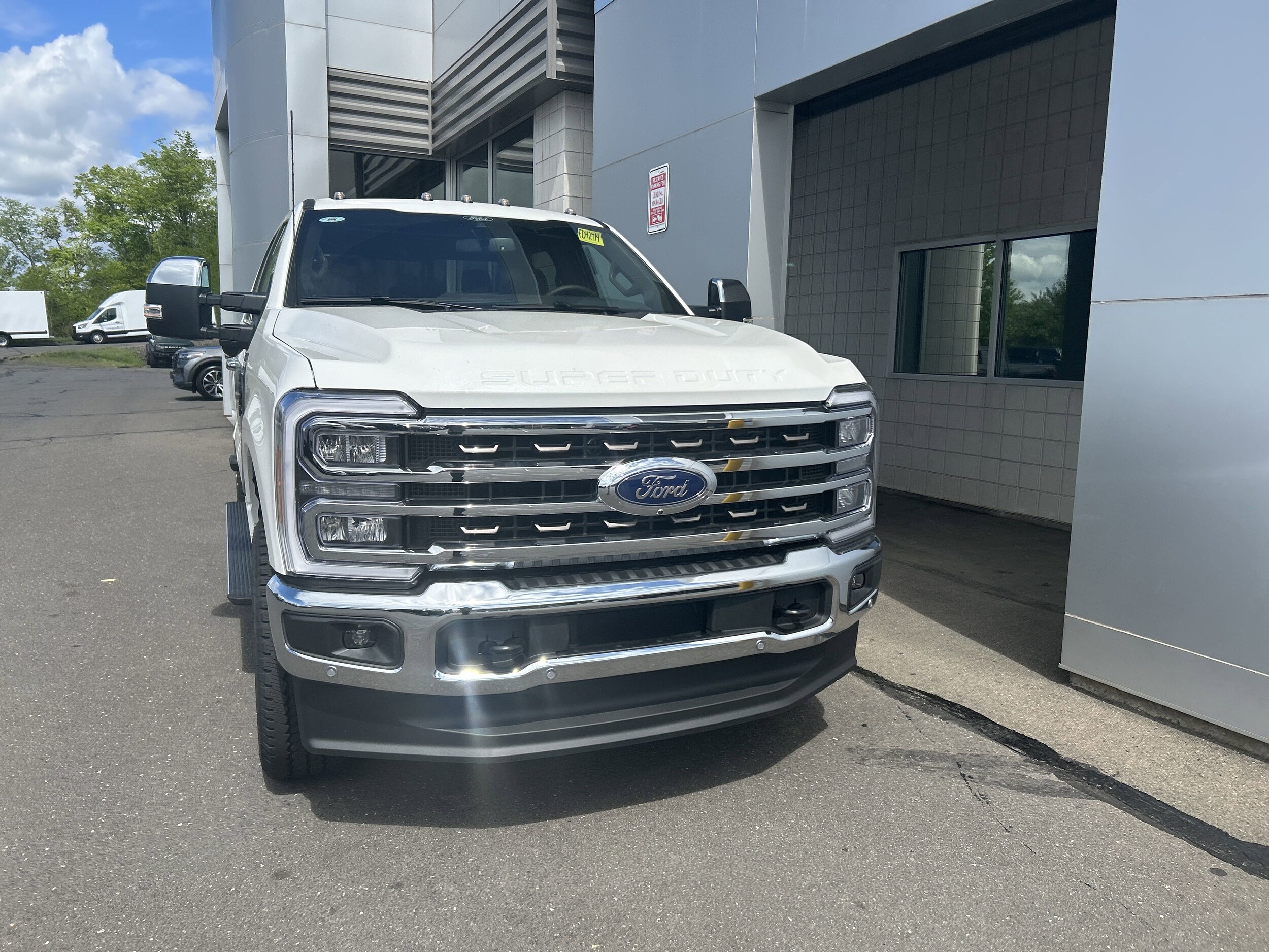 2025 Ford F-350 King Ranch photo 4
