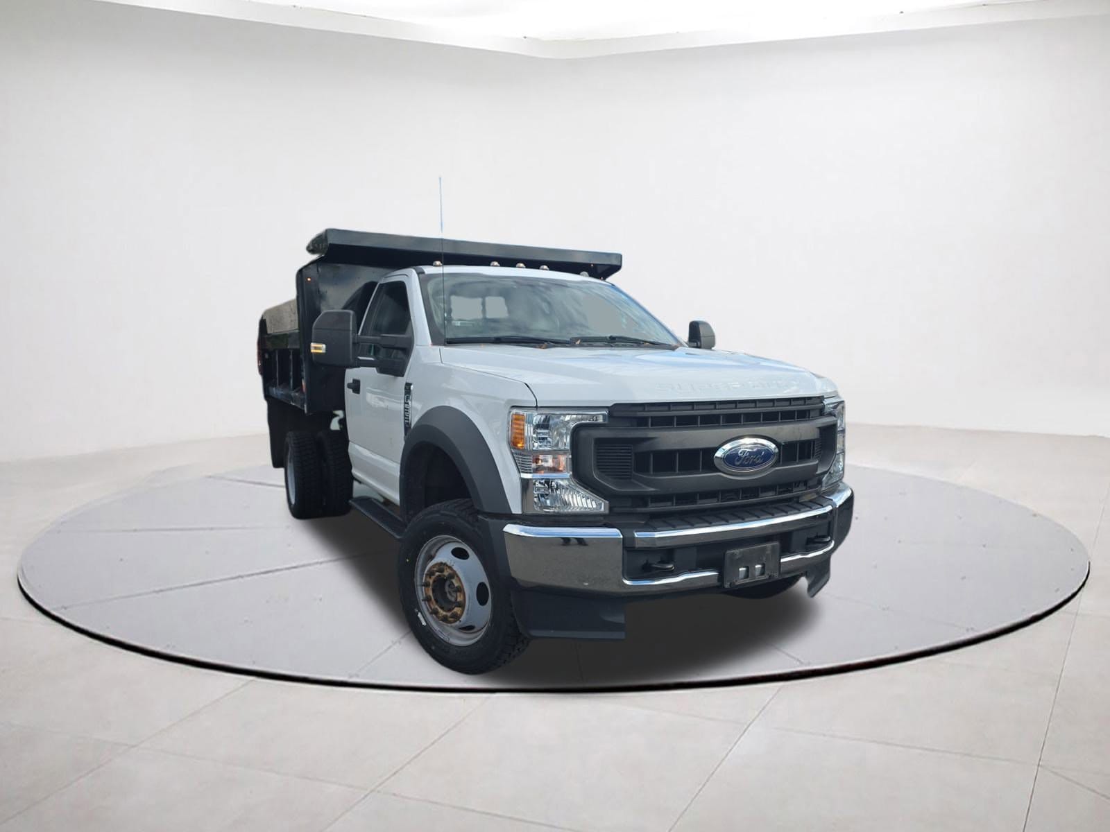 2020 Ford F-550 Super Duty Chassis Cab XL