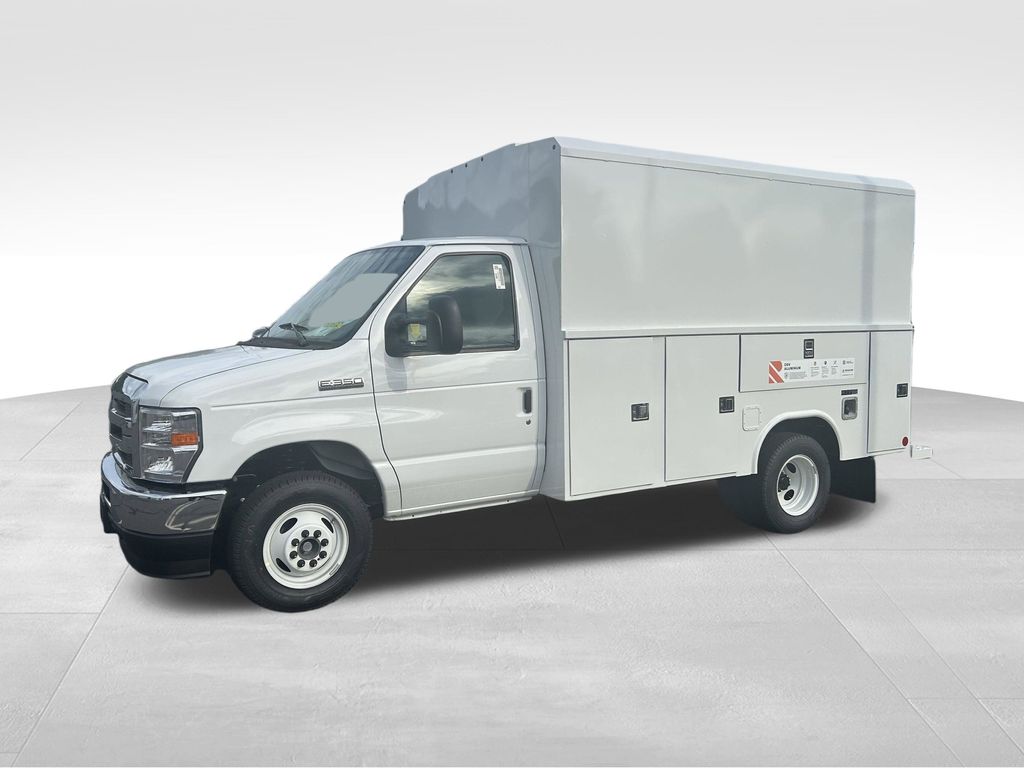 2026 Ford E-Series Cutaway Base - Photo 40