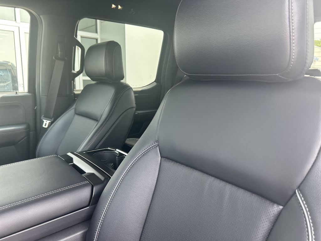 2025 Ford F-150 Lariat - Photo 30