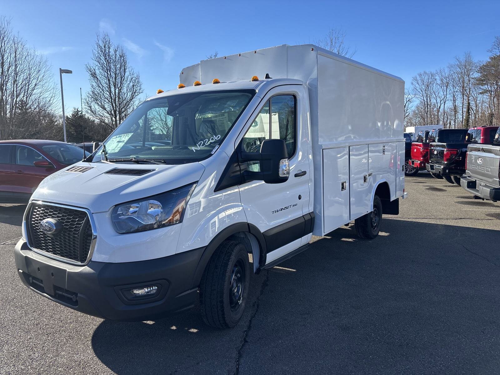 2024 Ford Transit photo 3