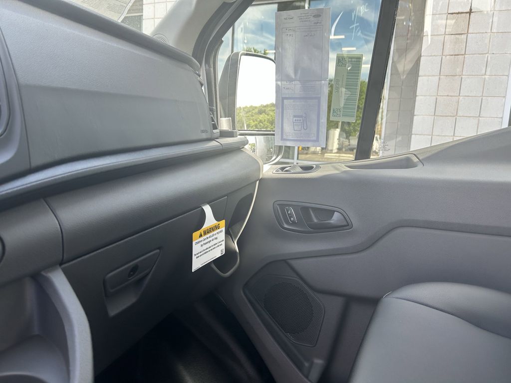 2025 Ford Transit Van Base - Photo 32