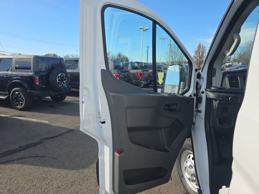 2025 Ford Transit Van Base - Photo 30