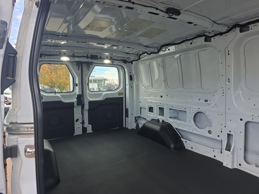 2025 Ford Transit Van Base - Photo 30
