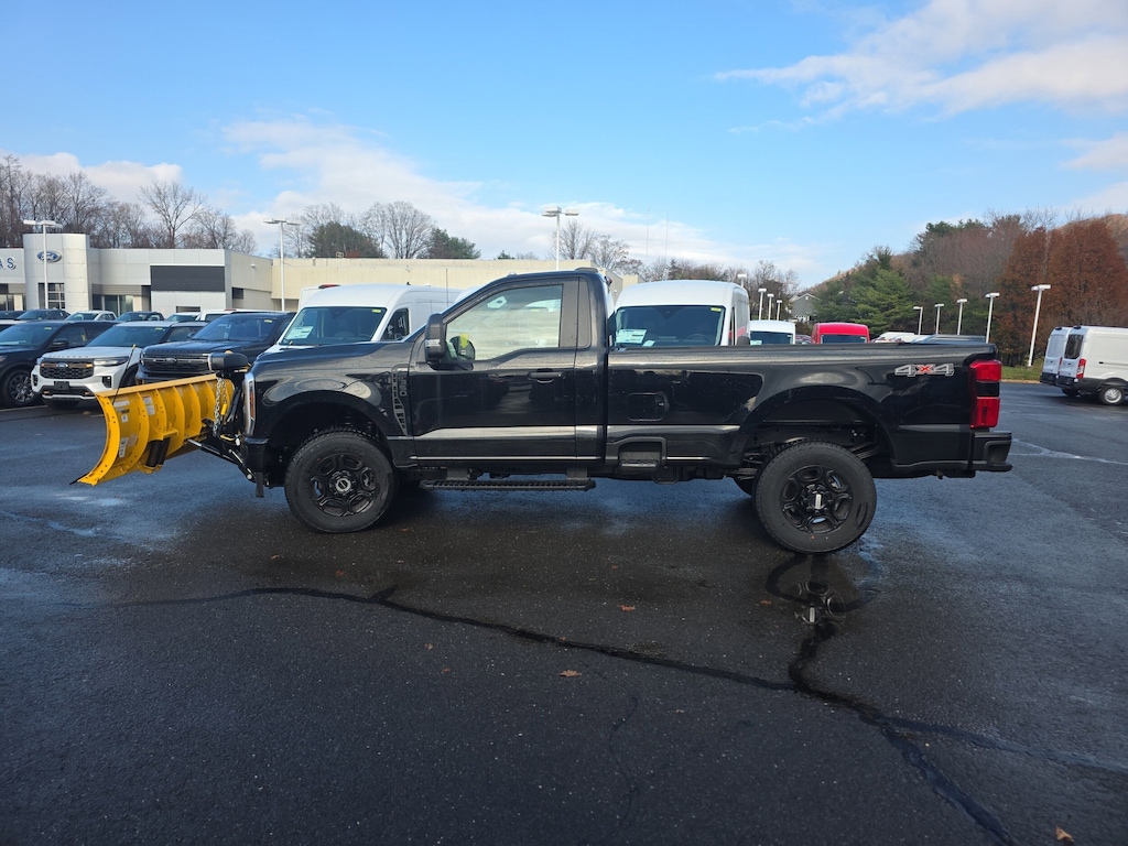 New 2025 Ford F-350 XL Truck Regular Cab