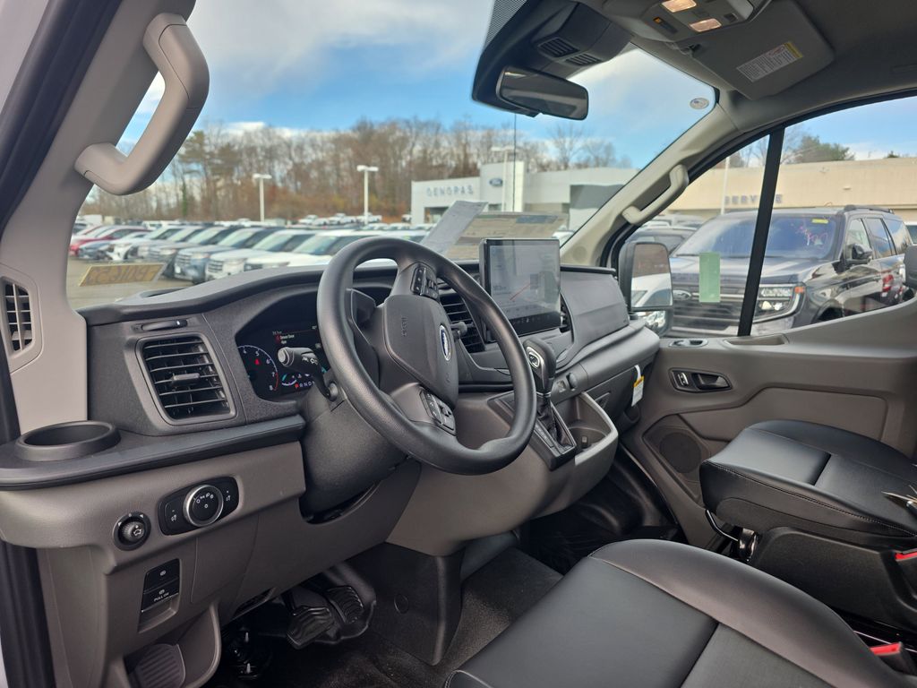 2025 Ford Transit Van Base - Photo 33
