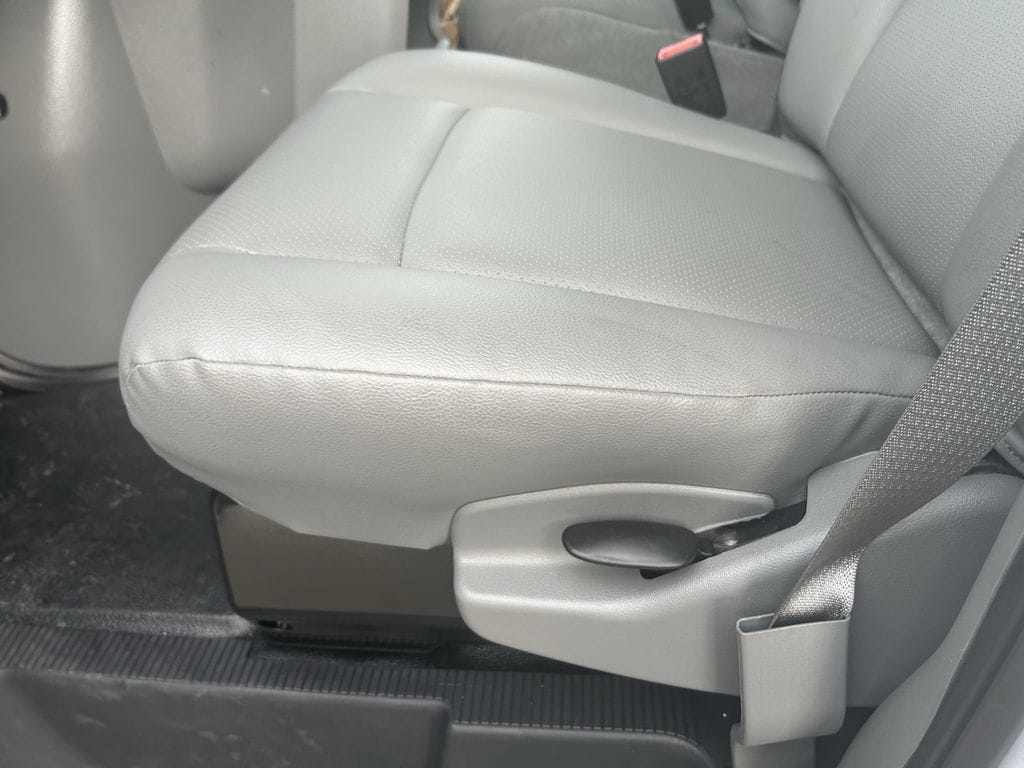 2026 Ford E-Series Cutaway Base - Photo 31