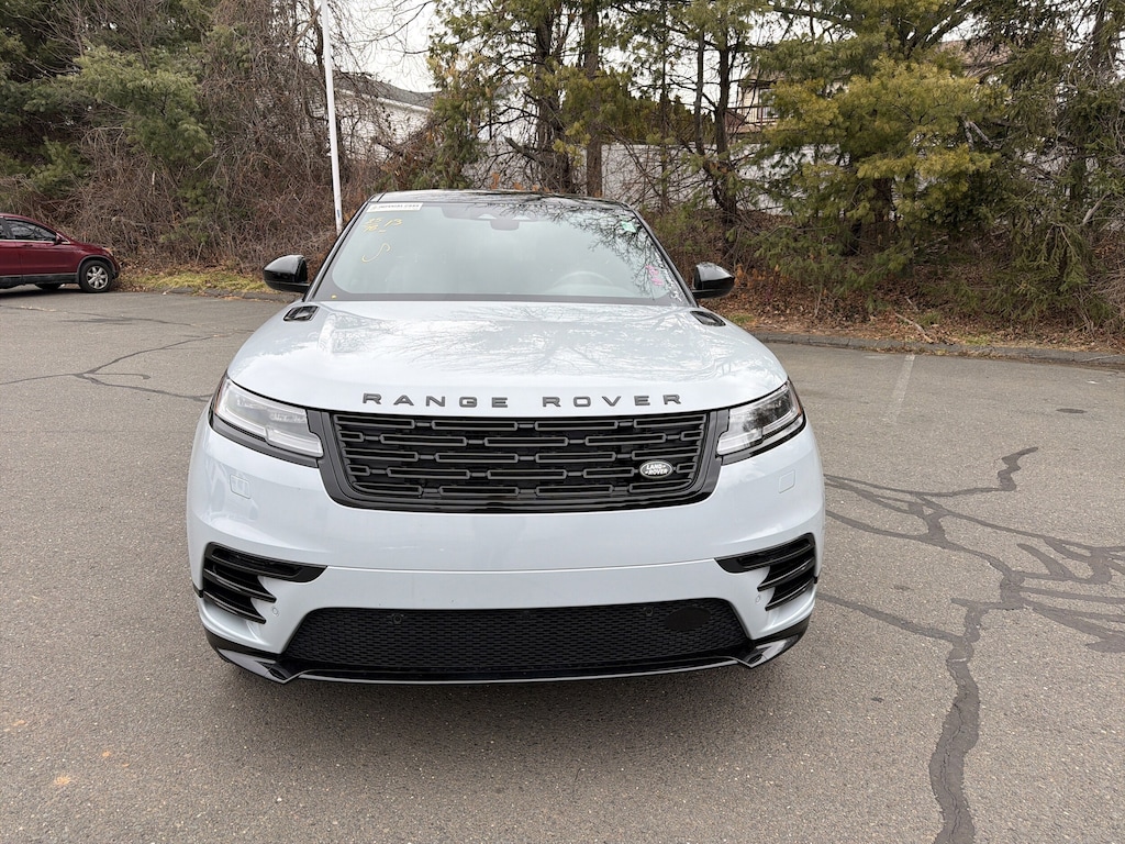 Used 2025 Land Rover Range Rover Velar Dynamic SE SUV
