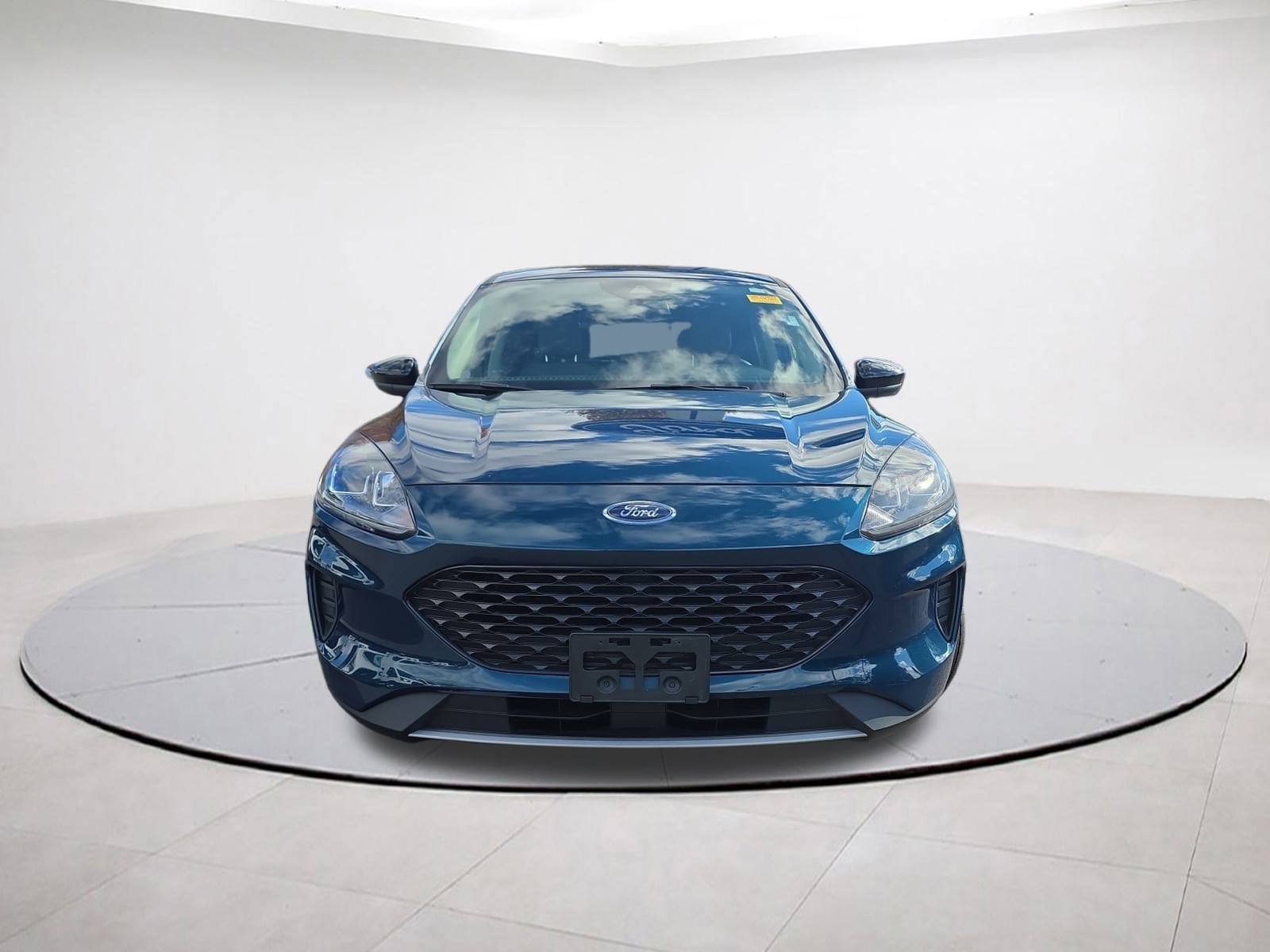 2020 Ford Escape SE Sport Hybrid photo 2