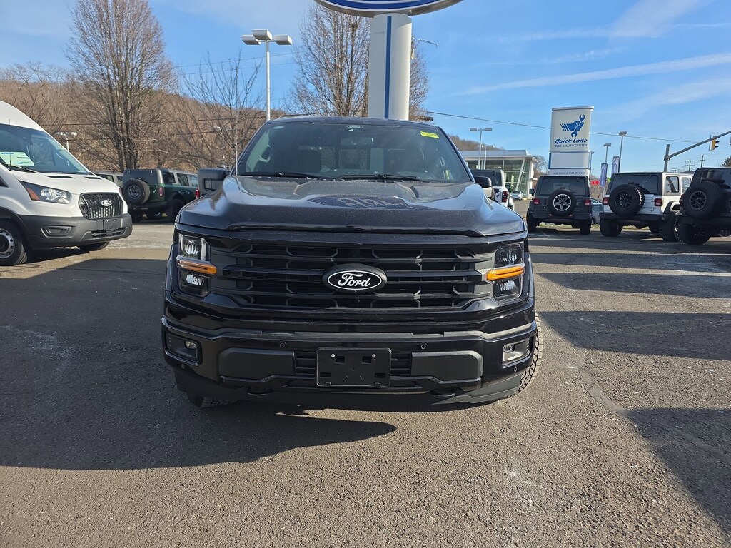 New 2025 Ford F-150 XLT Truck SuperCrew Cab