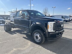 2025 Ford F-450 Chassis Truck Super Cab