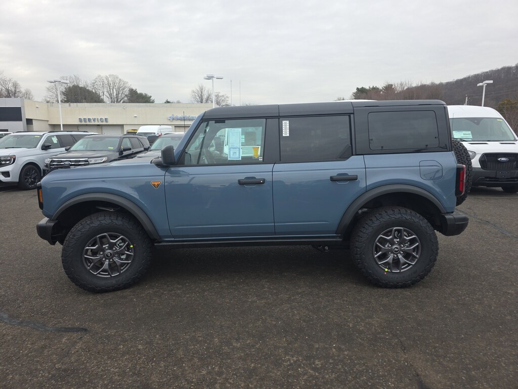 New 2025 Ford Bronco Badlands SUV