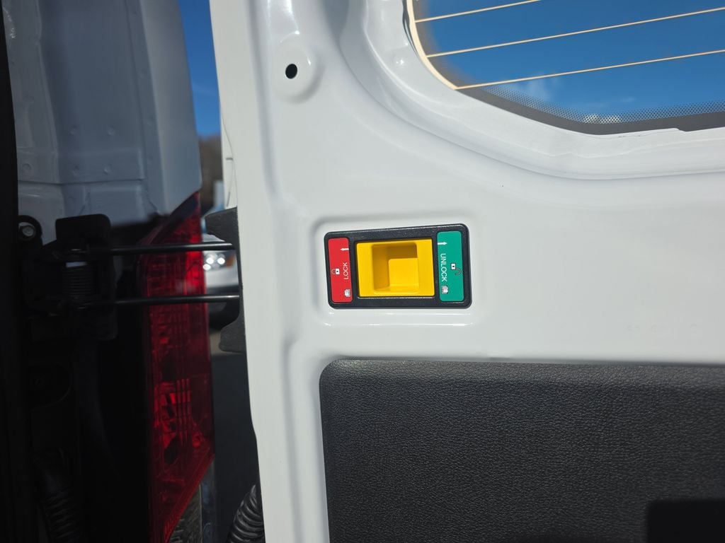 2025 Ford Transit Van Base - Photo 17