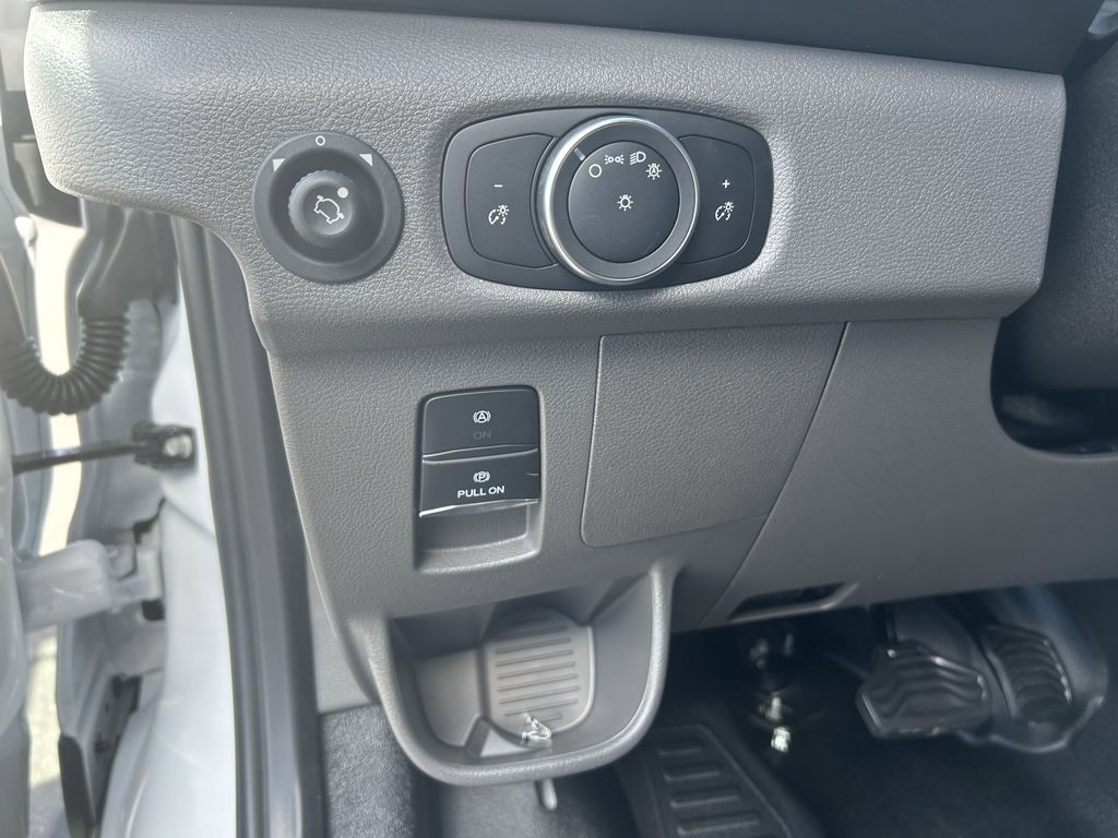 2025 Ford Transit Van Base - Photo 28