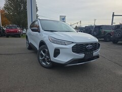 2026 Ford Escape ST-Line SUV