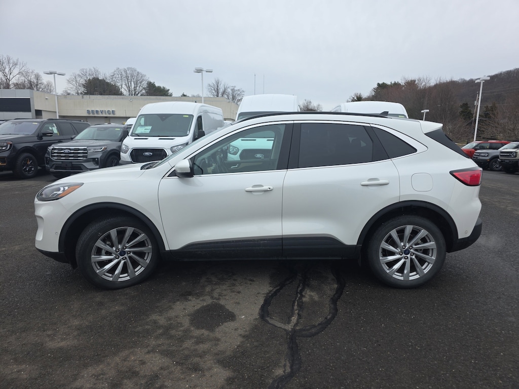 Used 2022 Ford Escape Titanium SUV